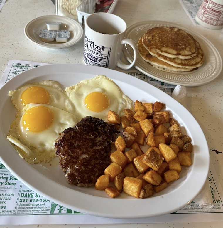 Northstar Cafe LLC - Breakfast Restaurant in White Cloud, Michigan